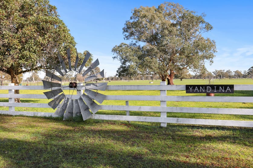 Click to view all images 605 Corndale School Road Corndale VIC 3311 - Image 3