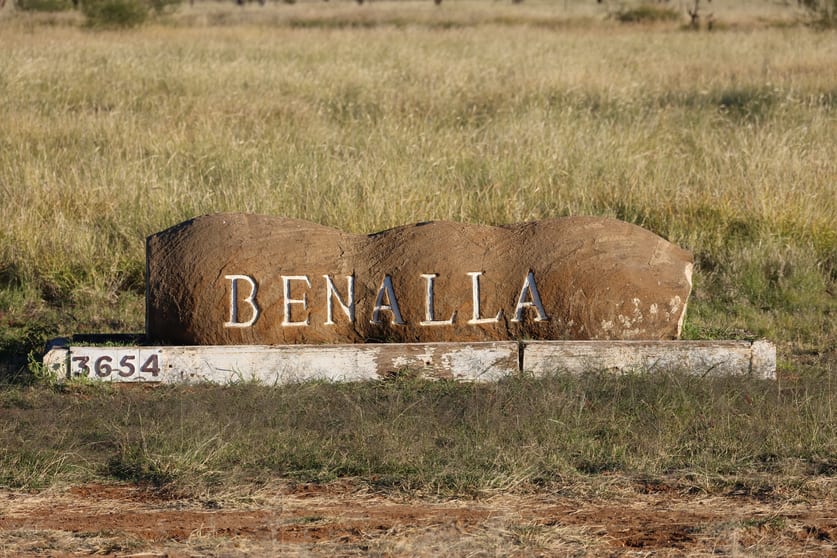 Click to view all images 3654 Emmet Road Blackall QLD 4472 - Image 1