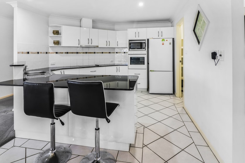 Click to view all images 100 Lika Dr South Kempsey NSW 2440 - Image 3
