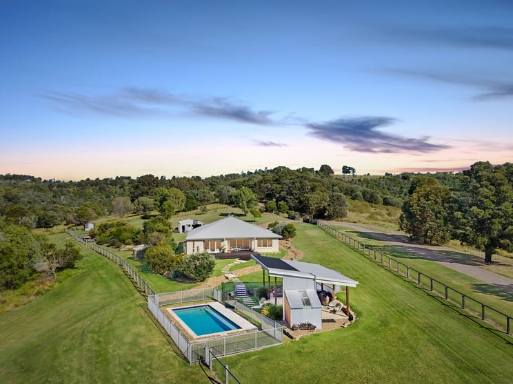 9 Harch Road Summerholm QLD 4341 - Image 1