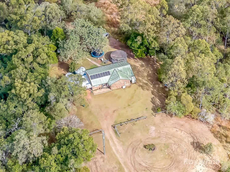 112 Martin Tobin Drive Horse Camp QLD 4671 - Image 2