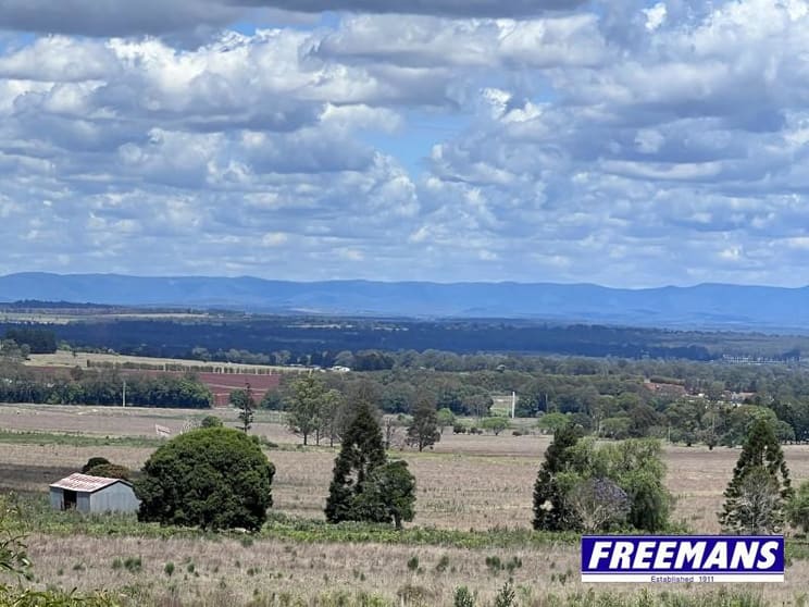 Click to view all images Kingaroy QLD 4610 - Image 1