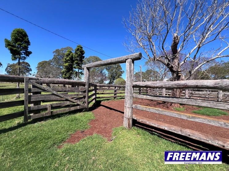 Click to view all images Kingaroy Barkers Creek Road Kingaroy QLD 4610 - Image 1