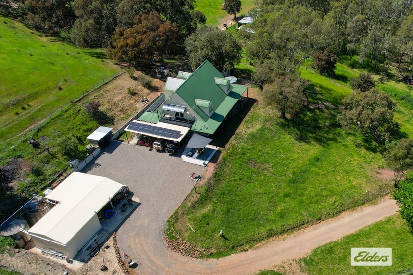 Click to view all images 6 Coles Road Bethanga VIC 3691 - Image 2