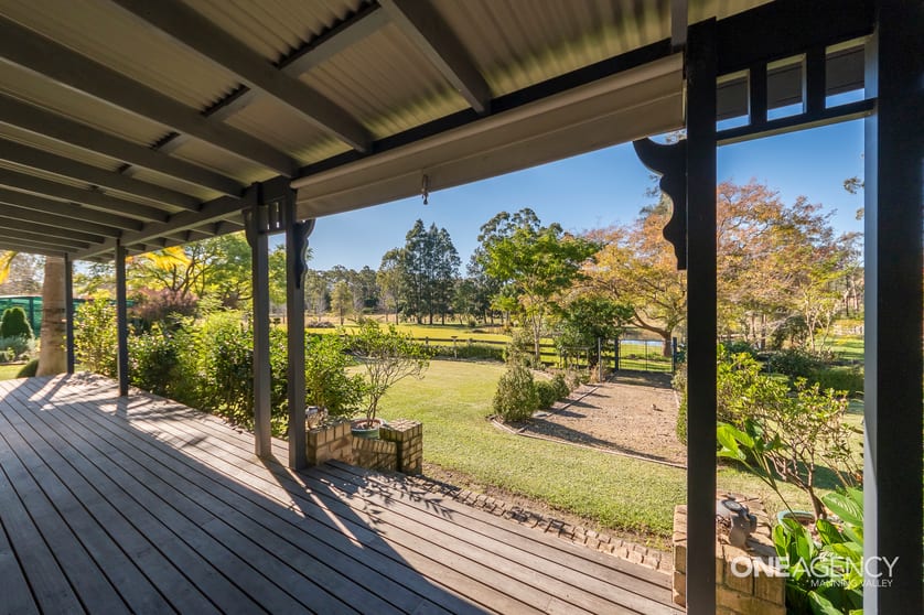 26 Oakflat Close Old Bar NSW 2430 - Image 2