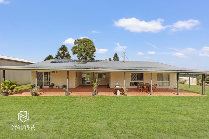 74 Old Coach Lane Canina QLD 4570 - Image 2