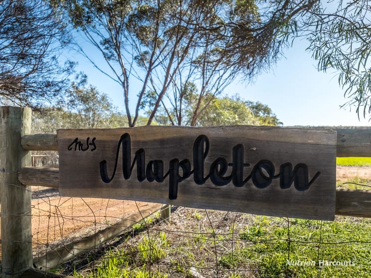 Click to view all images 875 Goomalling-Toodyay Road Nunile WA 6566 - Image 1