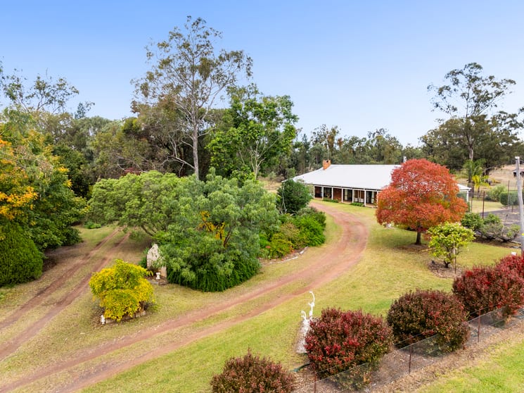 Click to view all images "Linallie" 2263 Greenup Limevale Road Brush Creek QLD 4387 - Image 2