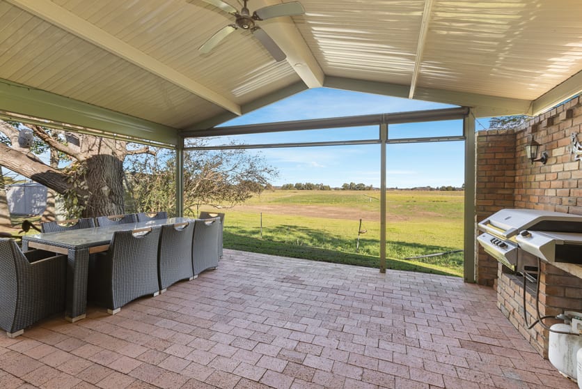 Click to view all images 126 Glenarvon Road Lorn NSW 2320 - Image 1