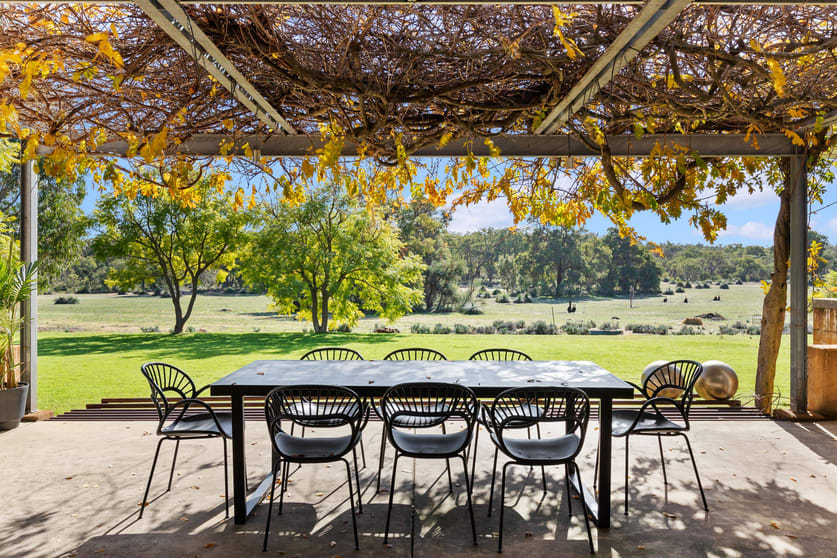 Click to view all images Gingin WA 6503 - Image 2