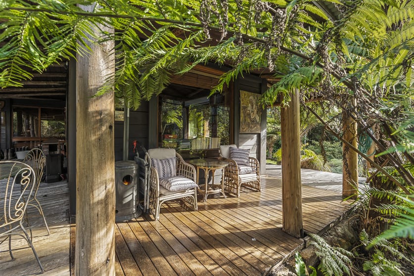 Click to view all images 270 Green Valley Road & 112 Cedar View Road Beaumont NSW 2577 - Image 2