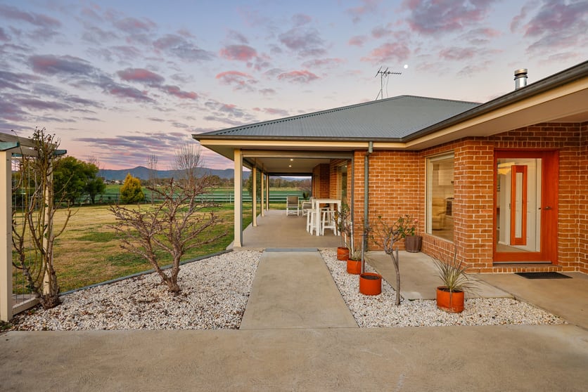 53C Nowland Crescent Tamworth NSW 2340 - Image 2