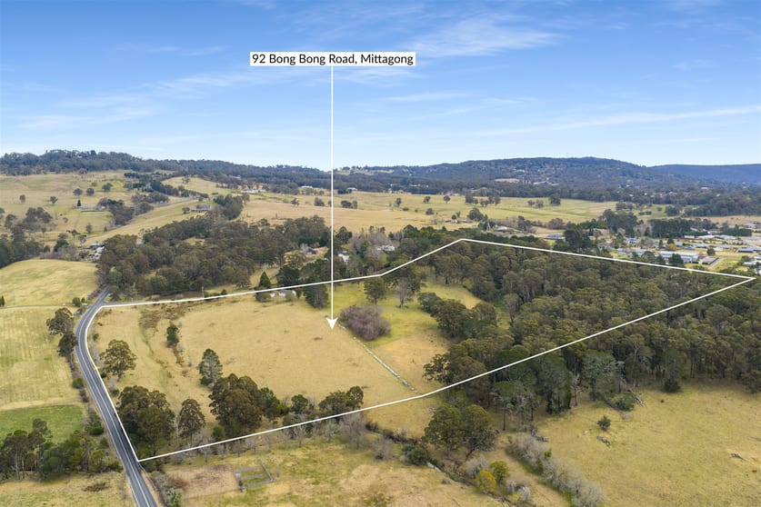 Click to view all images 92 Bong Bong Road Mittagong NSW 2575 - Image 3