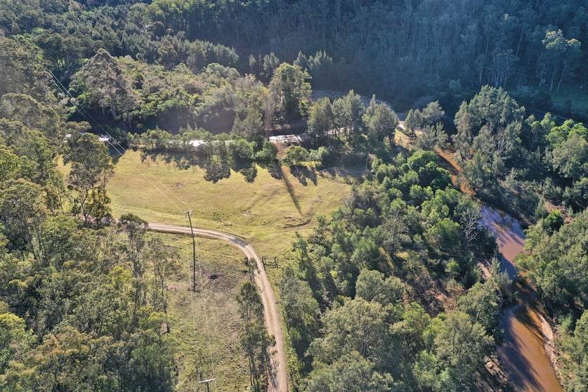 Click to view all images Old Convict Road Paynes Crossing NSW 2325 - Image 1