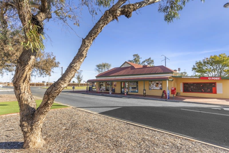 Click to view all images Shop & Retail business for sale in Monash - Image 1