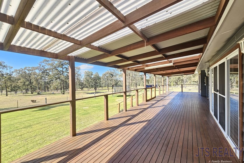 Click to view all images 22 Pine Ridge Row Denman NSW 2328 - Image 3