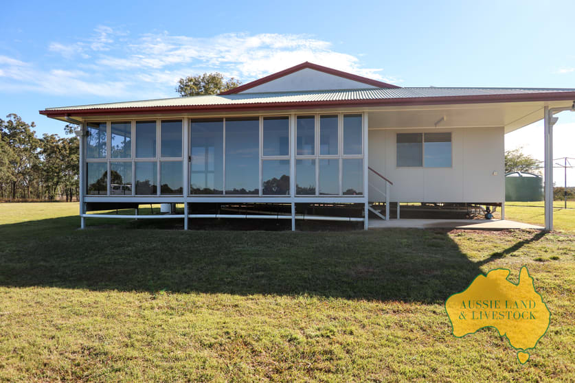 Click to view all images 607 Old Esk North Road Nanango QLD 4615 - Image 1