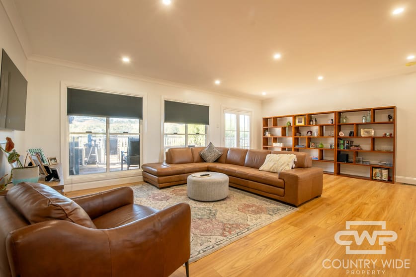 Click to view all images 646 Glen Legh Road Glen Innes NSW 2370 - Image 3