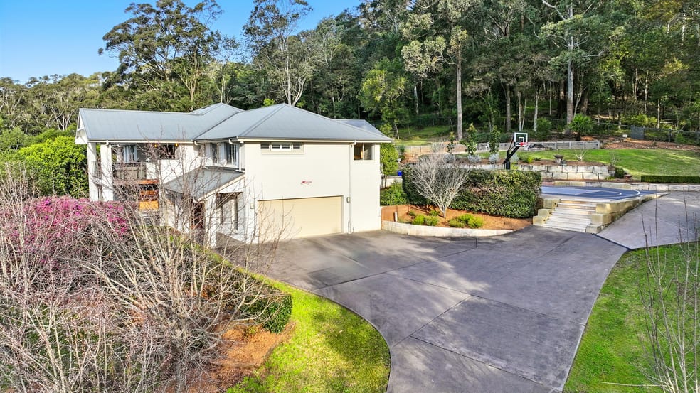 Click to view all images 7 McNee Close Lisarow NSW 2250 - Image 3