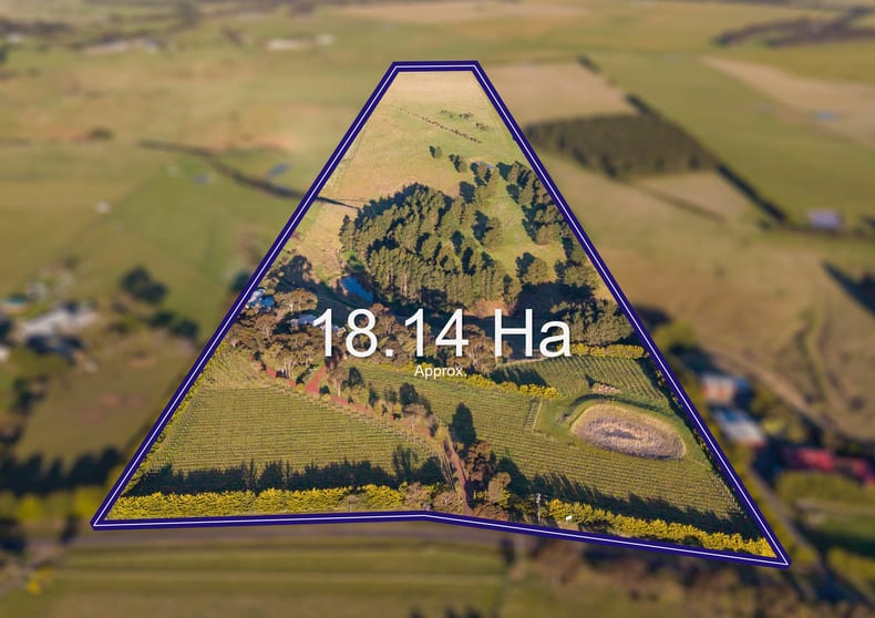 Click to view all images 150 Palmer Road Sunbury VIC 3429 - Image 2