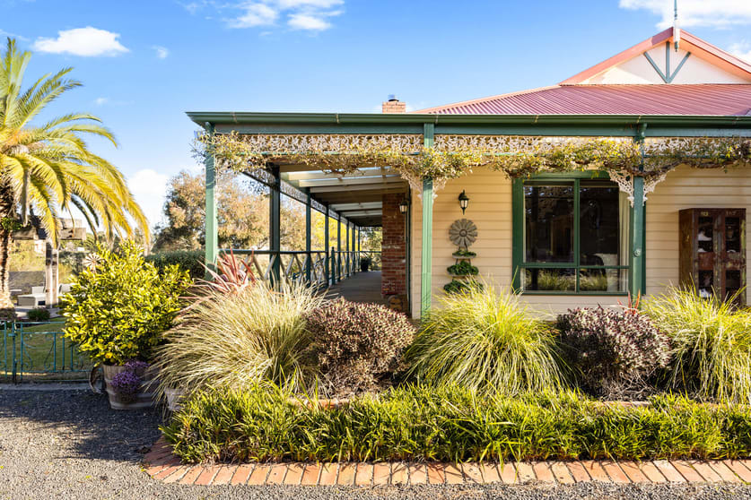 140 Palmer Road Sunbury VIC 3429 - Image 2