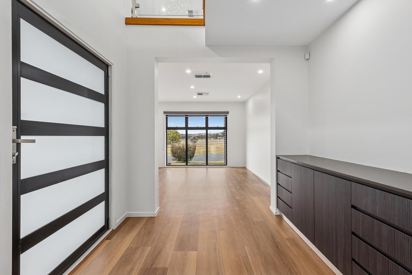 Click to view all images 71 Birril Close Springrange NSW 2618 - Image 3