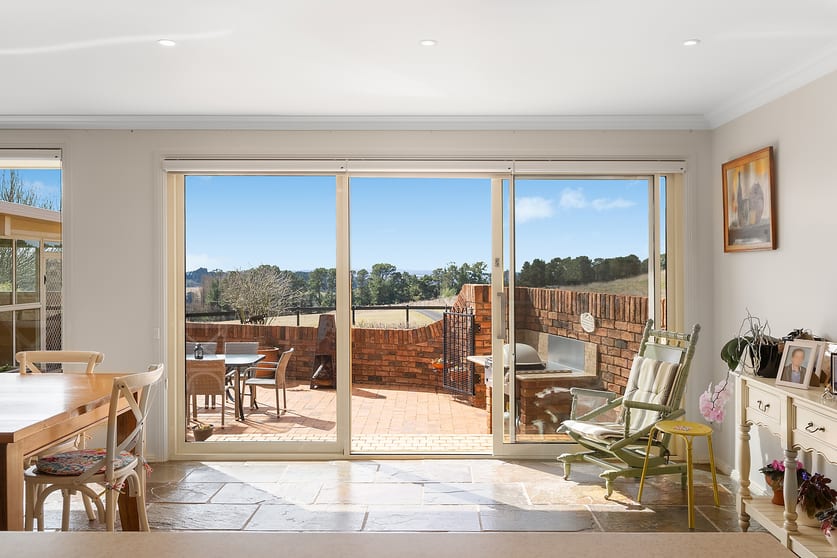 Click to view all images 19 Wallace Lane Orange NSW 2800 - Image 3
