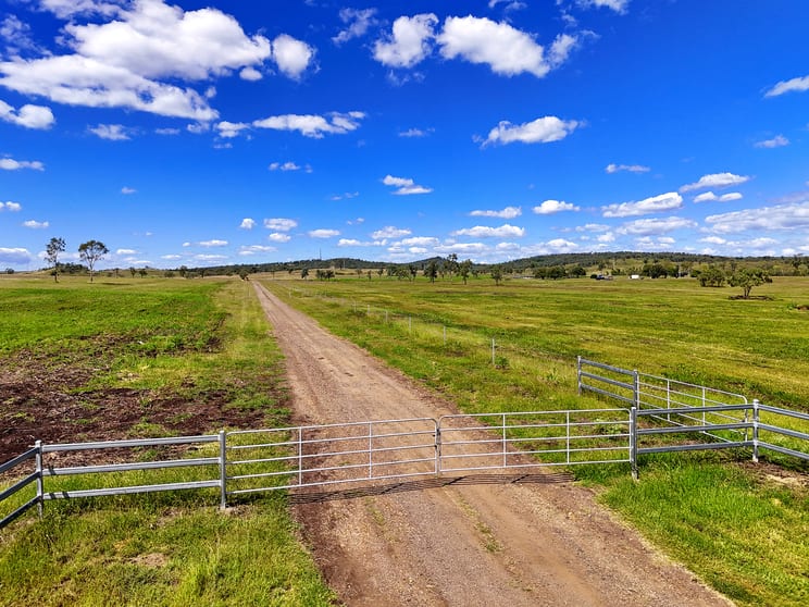 Click to view all images Lot 44,49,50 Capricorn Highway Westwood QLD 4702 - Image 3