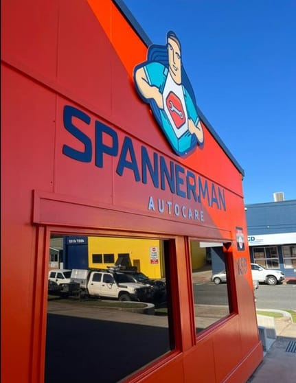 Click to view all images Automotive & Marine business for sale in Mackay - Image 3