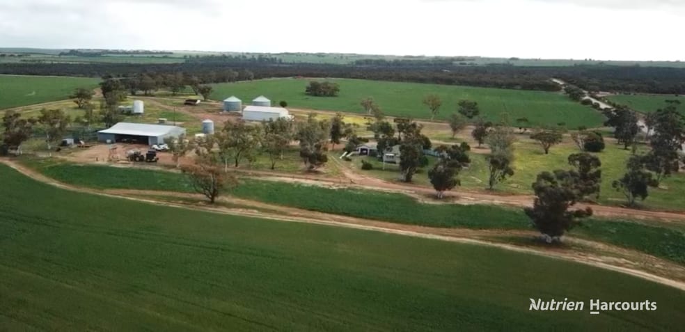 Click to view all images 1905 Dalwallinu West Road Miling WA 6575 - Image 2