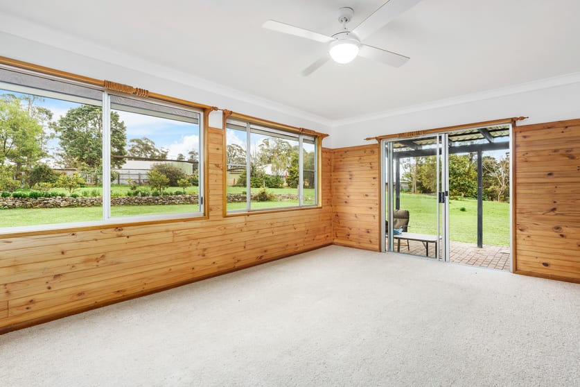 Click to view all images 53 Burragorang Road Oakdale NSW 2570 - Image 3