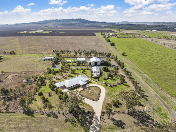 Click to view all images 529 Tummaville Road Pittsworth QLD 4356 - Image 1