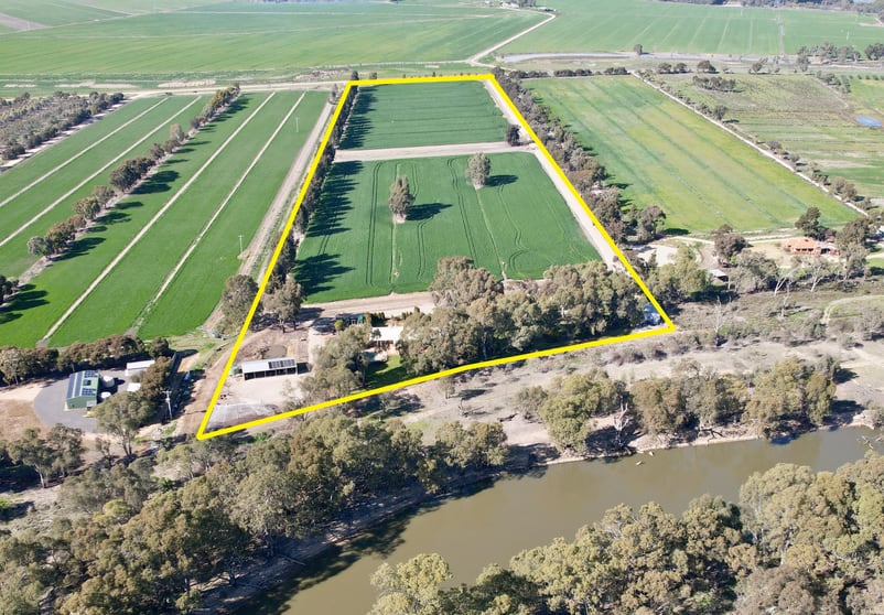 Click to view all images 1049 Pental Island Road Pental Island VIC 3586 - Image 2
