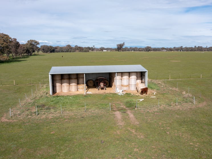 Click to view all images 659 Wangaratta-Eldorado Road Londrigan VIC 3678 - Image 3
