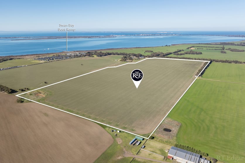 Click to view all images 1155-1189 Swan Bay Road Swan Bay VIC 3225 - Image 1
