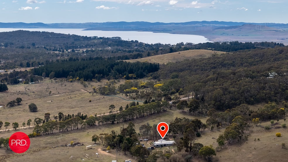 Click to view all images 135 The Mountain Road Bungendore NSW 2621 - Image 3