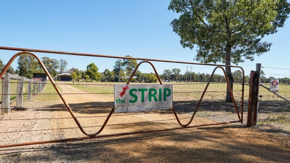 Click to view all images 19R Lagoon Creek Road Minore NSW 2830 - Image 3