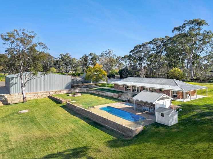 Click to view all images 54 Irwins Road East Kurrajong NSW 2758 - Image 1