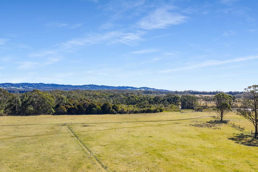 Click to view all images 610 Cloonty Road Carrington Falls NSW 2577 - Image 2