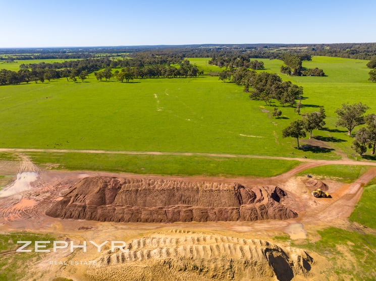 Click to view all images 164 Price Road Chapman Hill WA 6280 - Image 3