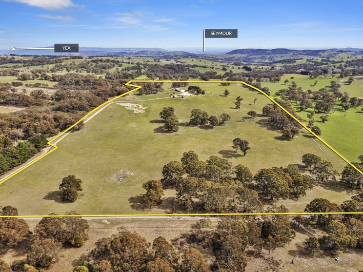 Click to view all images 180 Brigadoon Road Highlands VIC 3660 - Image 2