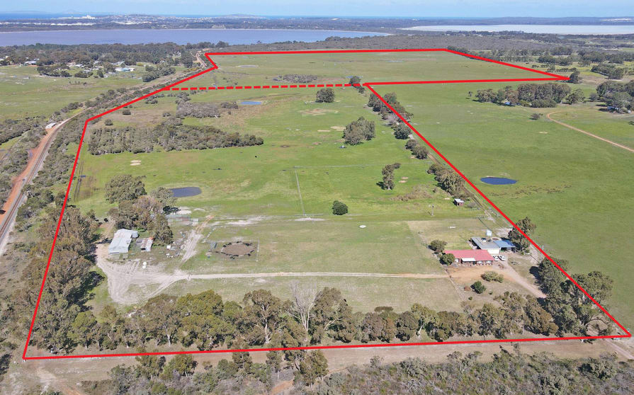 Click to view all images Lt 1 & 3 Paterson Road Monjingup WA 6450 - Image 2