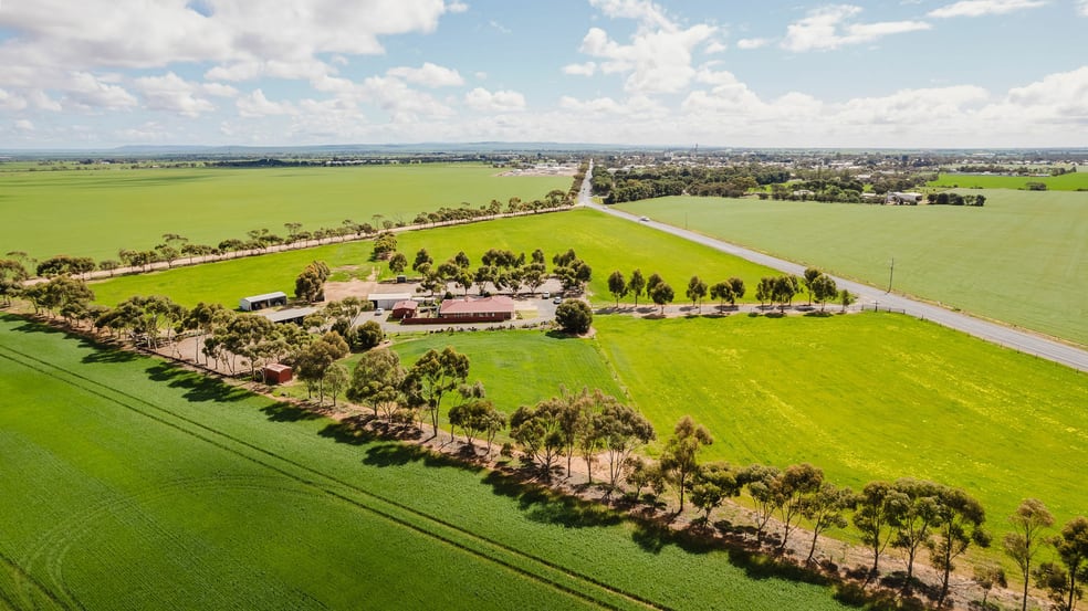 Click to view all images 3297 Traeger Rd Balaklava SA 5461 - Image 2