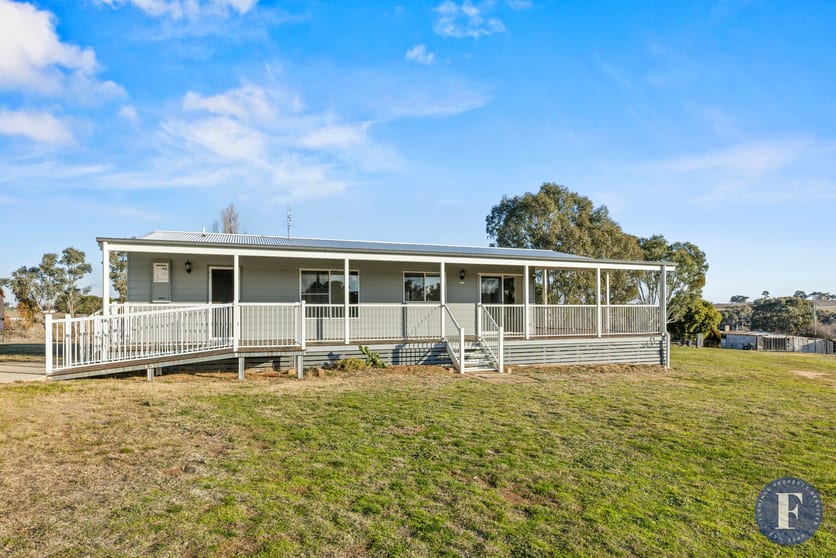 3691 Olympic Highway Young NSW 2594 - Image 2