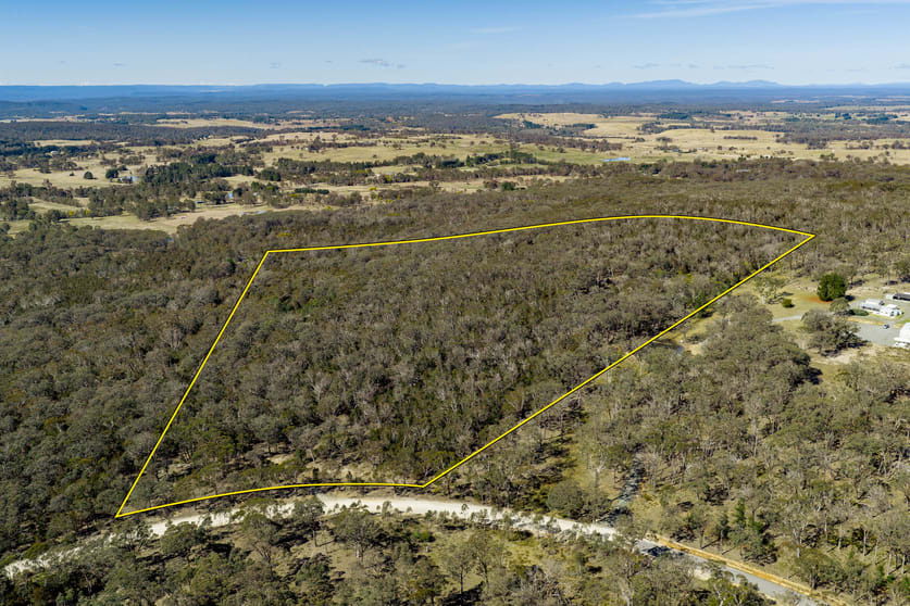Click to view all images 55 Gumnut Crescent Bungonia NSW 2580 - Image 2