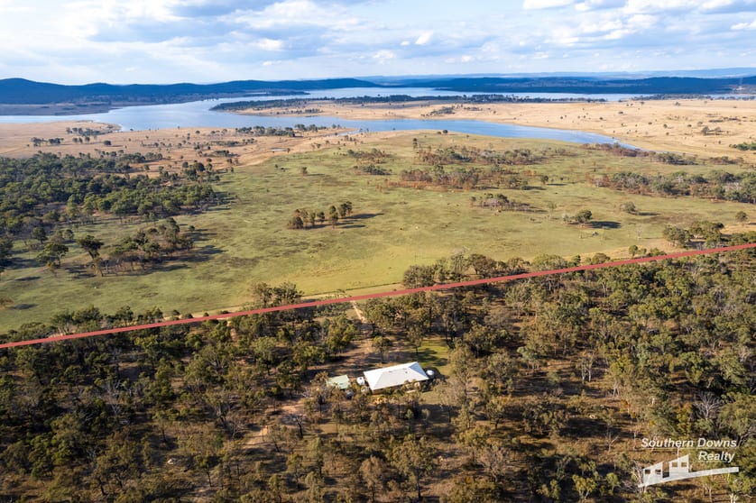 Click to view all images 978/212 Woodhill Road Leslie Dam QLD 4370 - Image 2