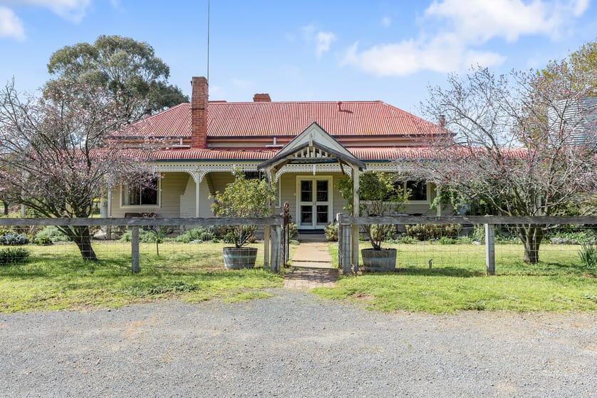 Click to view all images 634 Wahring-euroa Road Wahring VIC 3608 - Image 1