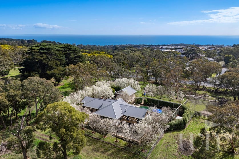 190 Forest Drive Mount Martha VIC 3934 - Image 2