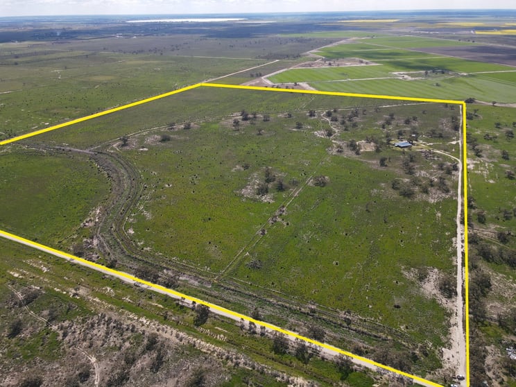 184 Bailey Road Tresco VIC 3583 - Image 1