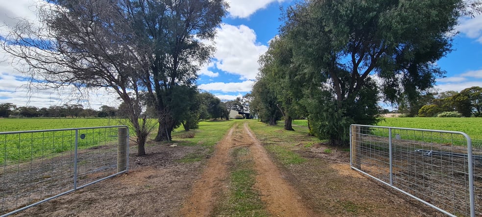 Click to view all images 147 Smuts Road Kendenup WA 6323 - Image 1